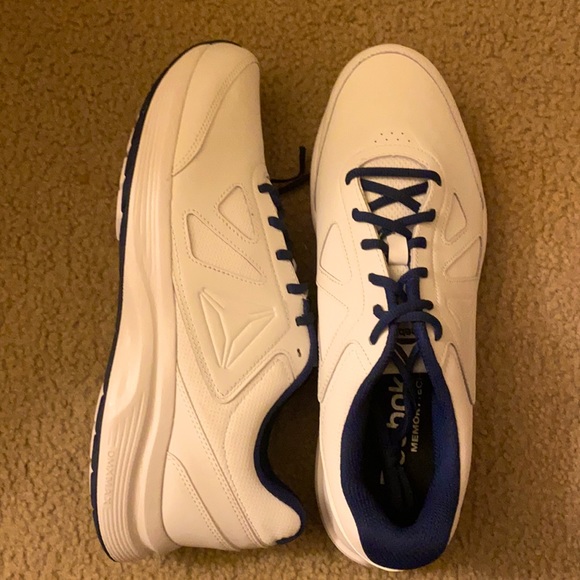 Reebok Other - Reebok DMX max moving air